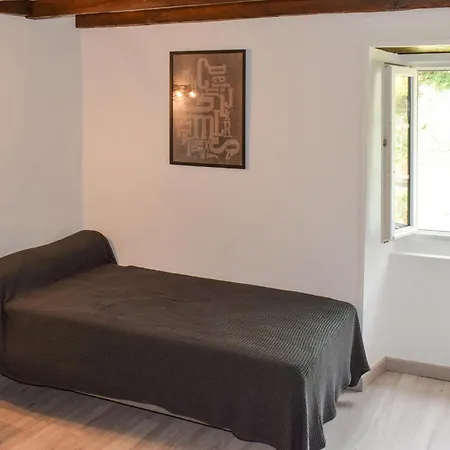 3 Bedroom In Apartment *